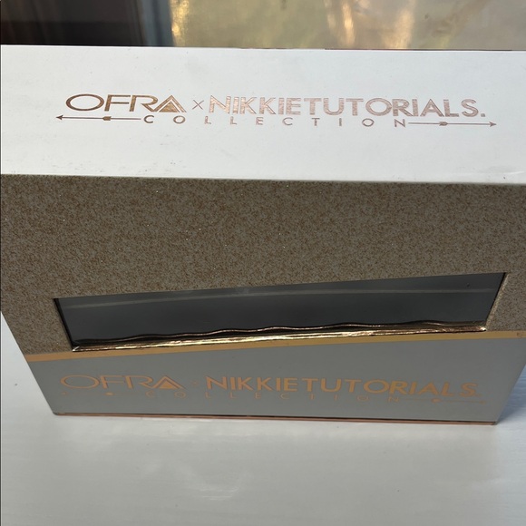 OFRA x NikkieTutorials Glam Set in Gold and White - Picture 5 of 6